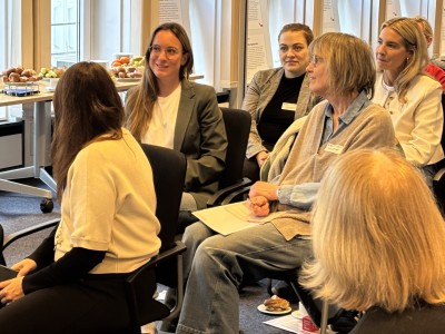 Die Teilnehmerinnen im Publikum